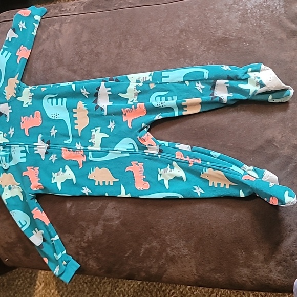 Footed PJs - Picture 6 of 6